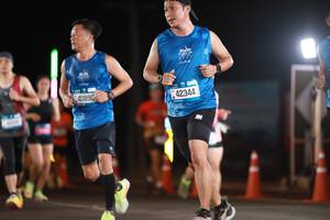 BIB: 4089, 42344
                            <button type="button" onclick="openModal(21553693)" class="btn btn-primary btn-sm float-right btn-popup" data-toggle="modal" data-target=".modal-high-quality">
                        <i class="fas fa-shopping-cart"></i> Add to Cart
                    </button>
                                            <button type="button" onclick="isThisMe(21553693, true)" class="btn btn-success btn-sm float-right btn-popup btn-isme hidden" data-toggle="tooltip" data-placement="bottom" title="นี่คือรูปของคุณใช่ไหม คลิกที่นี่เพื่อเอาเข้าอัลบั้ม">
                        <i class="fas fa-plus"></i> Add to album
                    </button>
                    <button type="button" onclick="isThisMe(21553693, false)" class="btn btn-warning btn-sm float-right btn-popup btn-isnotme hidden">
                        <i class="fas fa-ban"></i> Remove from album
                    </button>